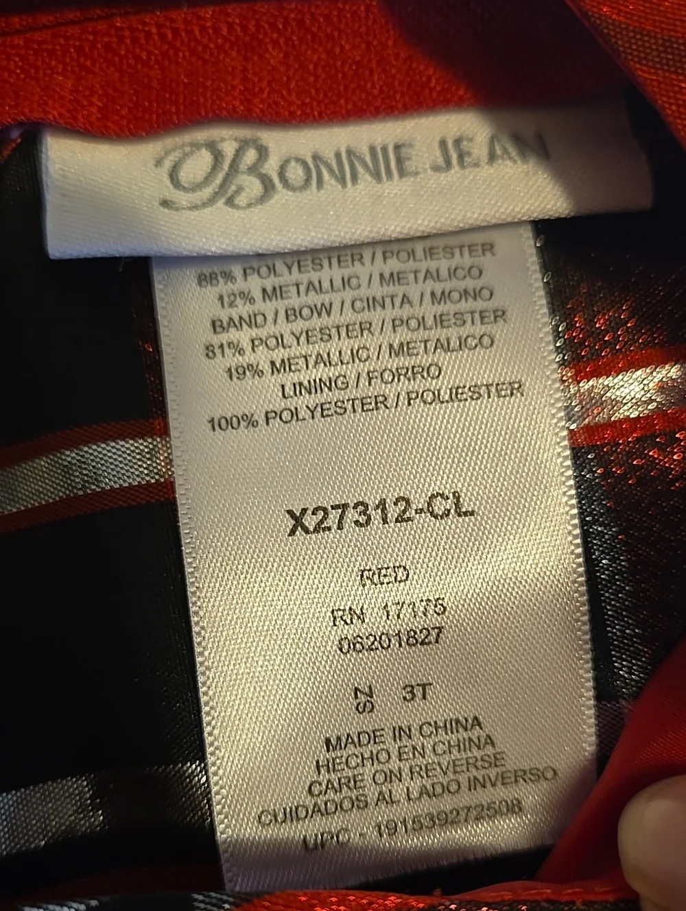 Bonnie Jean metallic features weddings